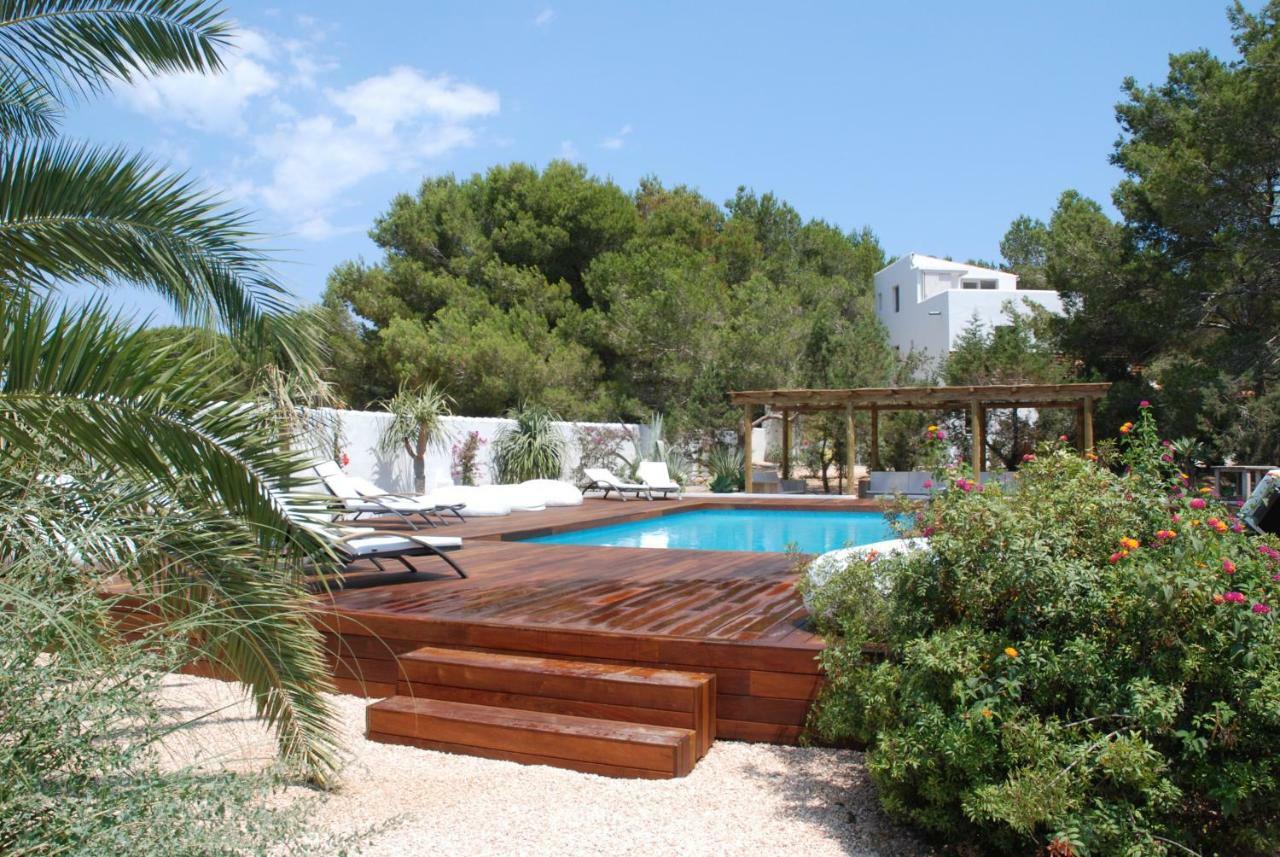 Aparthotel La Hacienda Sant Ferran de Ses Roques Exterior foto